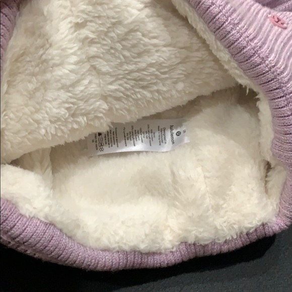 Lululemon Sweet and Sherpa Beanie HPKT - Picture 5 of 5